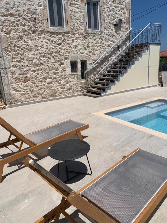Mangata Suites Homes With Private Pools Spartokhórion Esterno foto